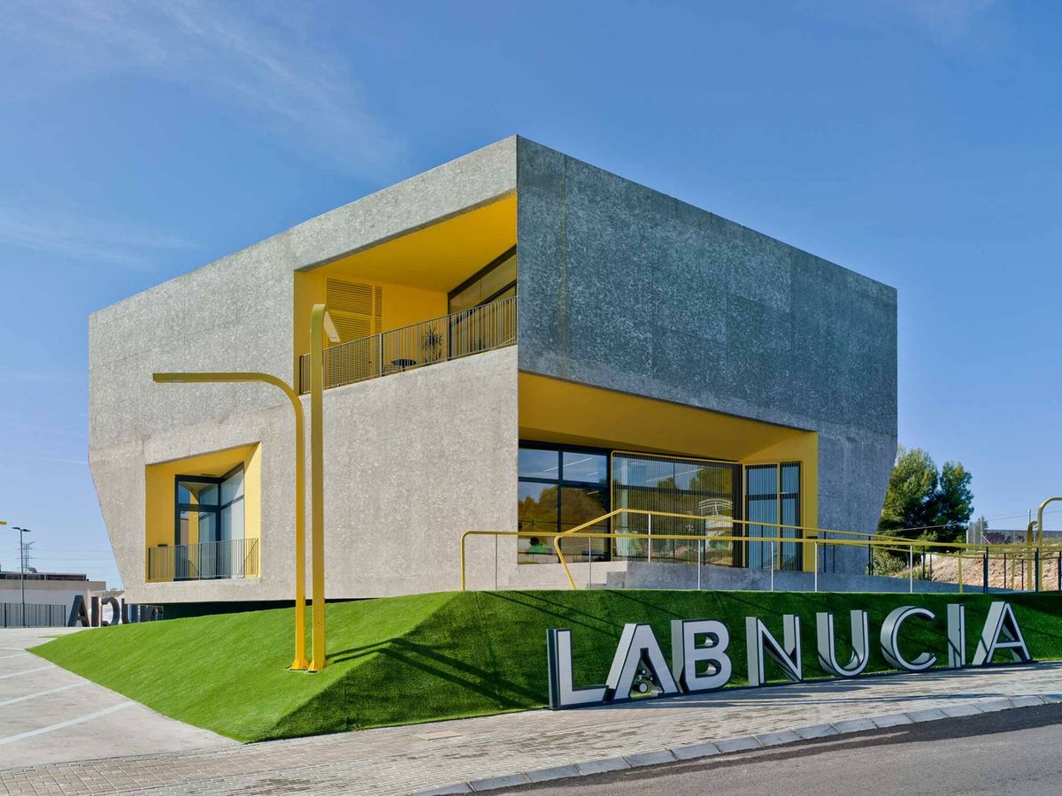 Foto: Lab Nucia, edificio ganador de 2020 de uno de los premios Architizer, considerados los 'Oscar' de la arquitectura internacional (Crystalzoo)