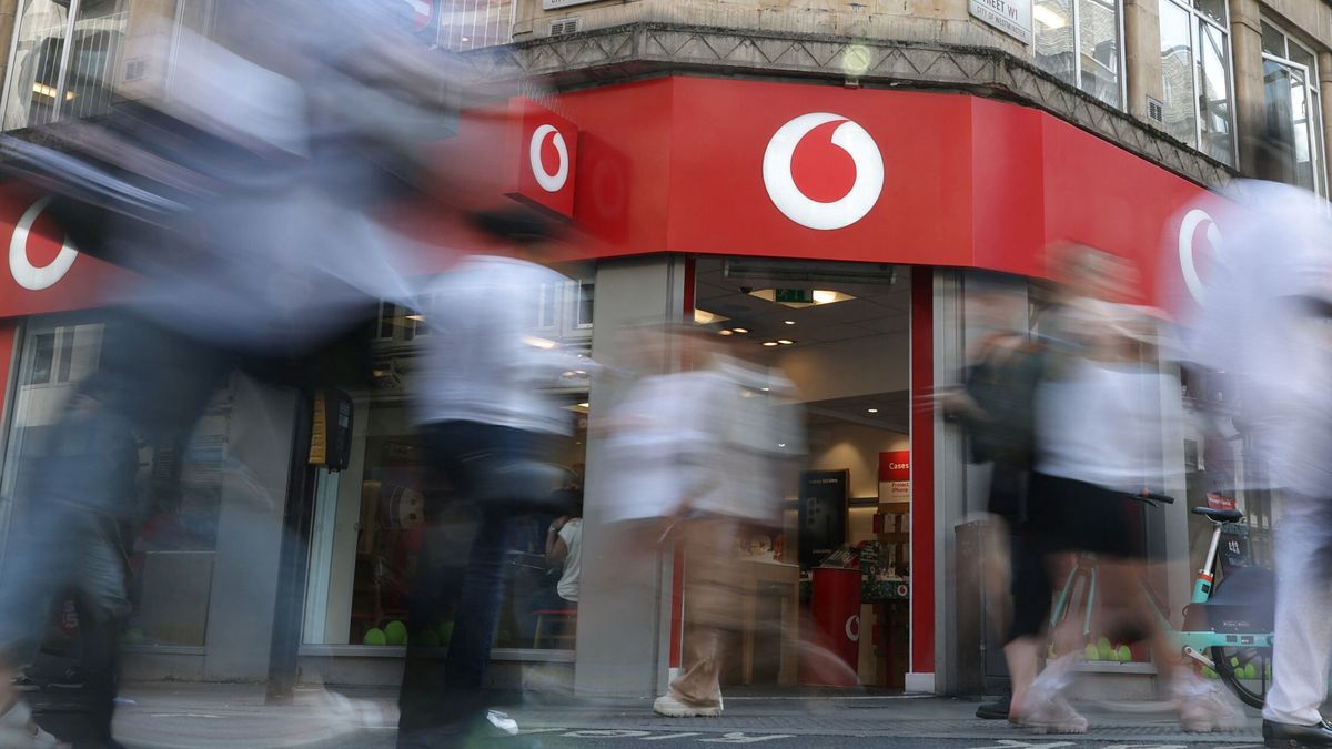 Vodafone ensaya la vía Zegona en medio del Black Friday, pero sigue perdiendo clientes