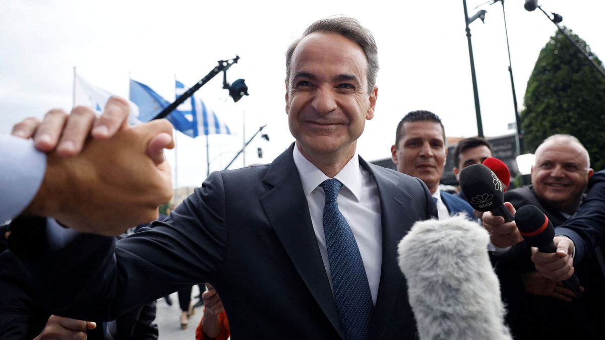 El conservador Mitsotakis arrolla a Syriza en las elecciones de Grecia