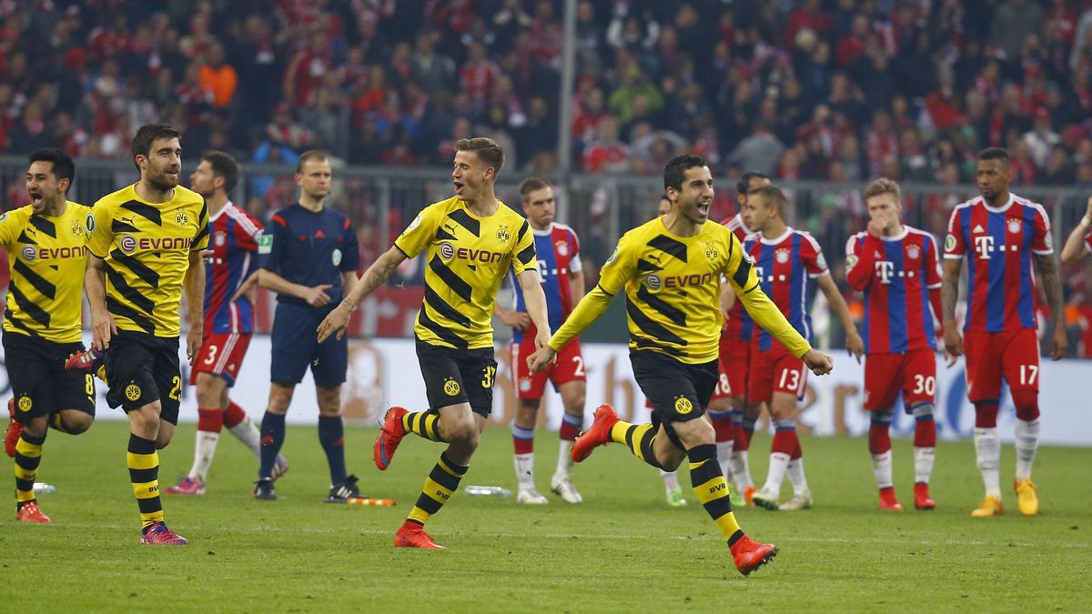 El Bayern se resbala, falla cuatro penaltis y se despide de la Copa ante el Dortmund