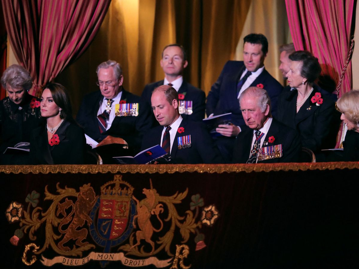 Foto: La familia real británica, en el Royal Albert Hall de Londres. (Reuters/Chris Radburn/Pool)