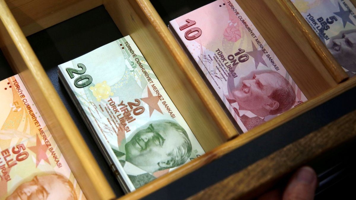 Turquía investiga a JP Morgan tras el desplome de la lira