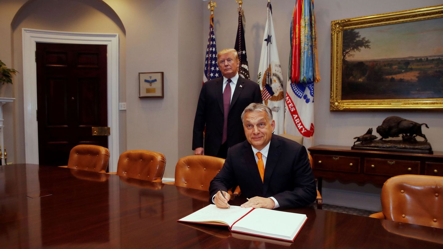 Donald Trump y Viktor Orbán. (Reuters)