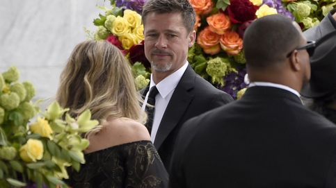 Brad Pitt paga 100.000 euros por ver 'Juego de tronos' con Emilia Clarke