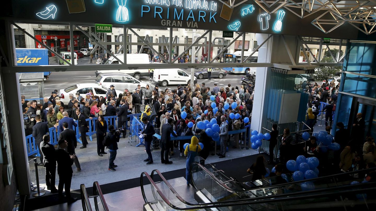 Primark invertirá 50 millones en otras cuatro aperturas en Mallorca, Valencia, Bilbao y Tarragona. (Reuters)