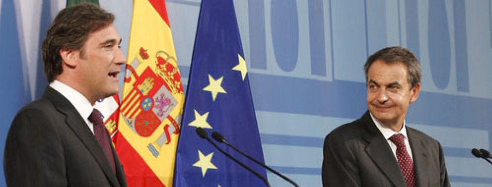 Foto: Zapatero renuncia a subir los impuestos a los más ricos