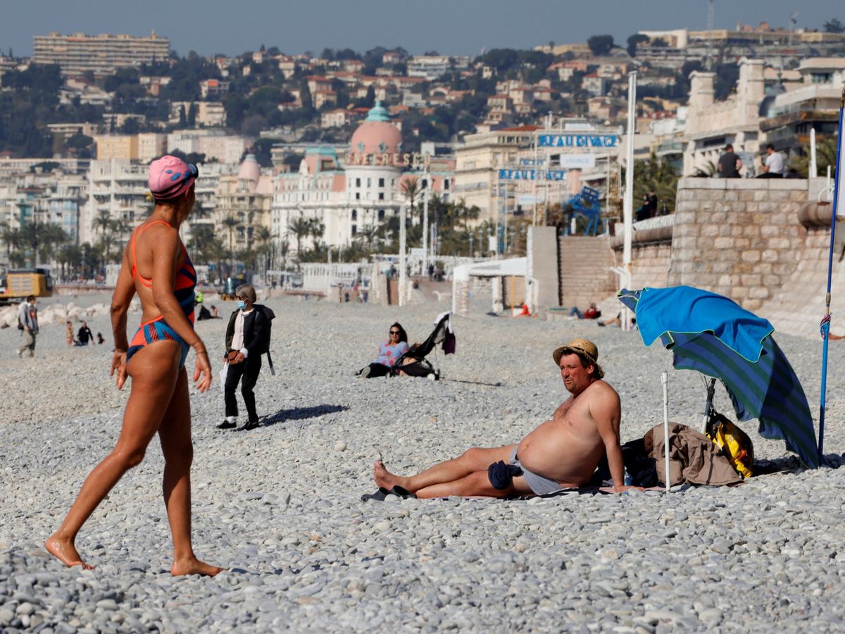 Foto: Una playa en Francia. (Reuters)