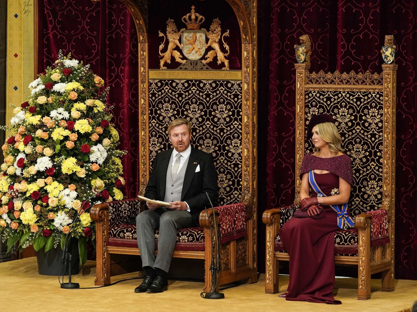 Los reyes de Holanda, durante el Prinsjesdag, la apertura del Parlamento. (EFE)