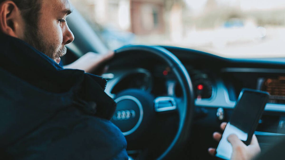  Cómo llevar el carné de conducir en el móvil y con la misma validez legal 