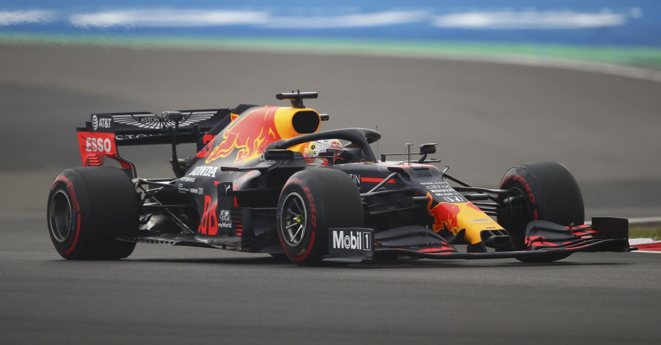 Max Verstappen durante el pasado GP en Nurburgring. (EFE)