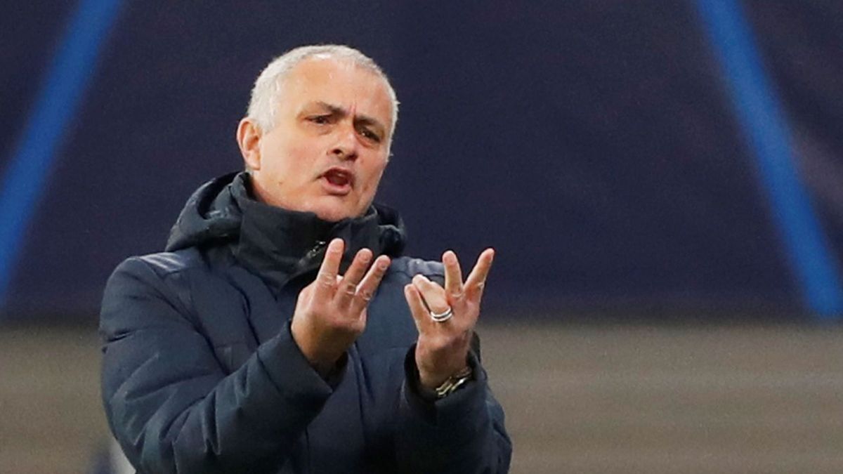 Los gestos que delatan la actual decadencia de José Mourinho