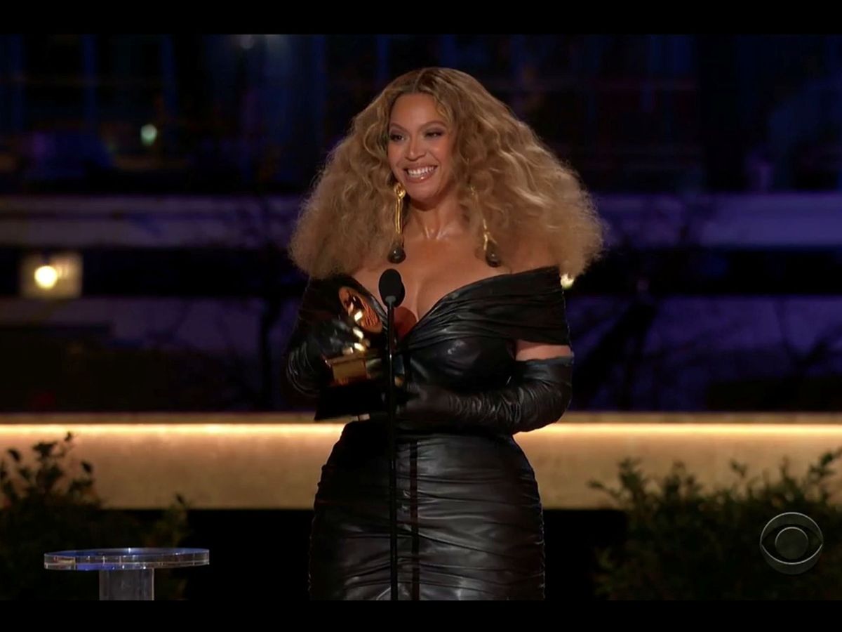 Foto: Beyoncé en la gala de los Grammy. (Reuters)