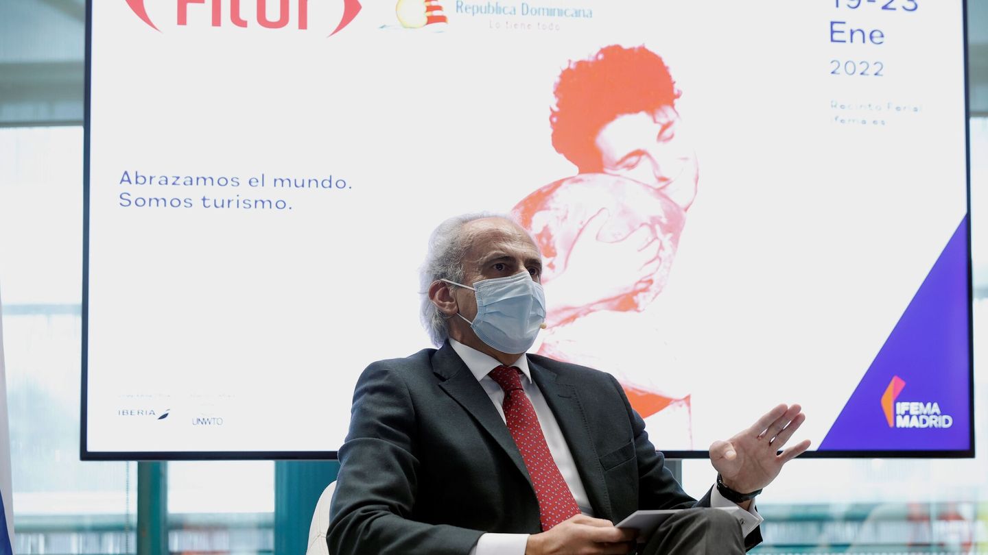 El consejero de Sanidad de la Comunidad de Madrid, Enrique Ruiz Escudero durante la presentación de FITUR 2022. (EFE/Emilio Naranjo) 