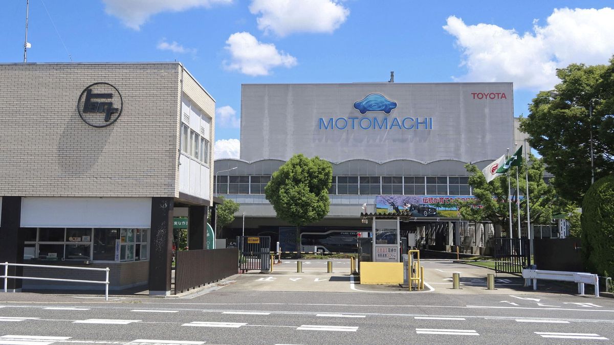 Toyota suspende las operaciones en sus 14 plantas en Japón por un fallo informático