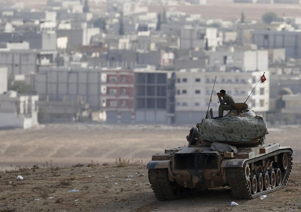 Foto: El asedio de Kobani (Siria), una de las coberturas del año (EFE)