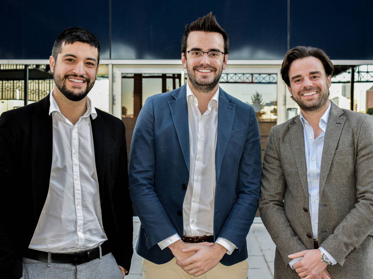Foto: Los socios fundadores de Imperia SCM, Sergio Alemany, Álvaro Bernabé y José Tomás Carrascoso.