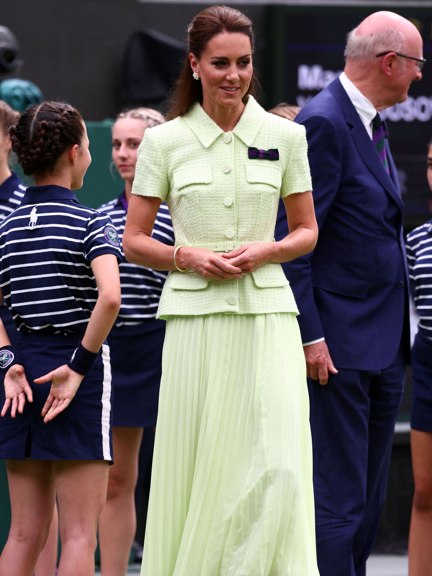 Un ejemplo de un look de Kate antes del cambio. (Reuters)