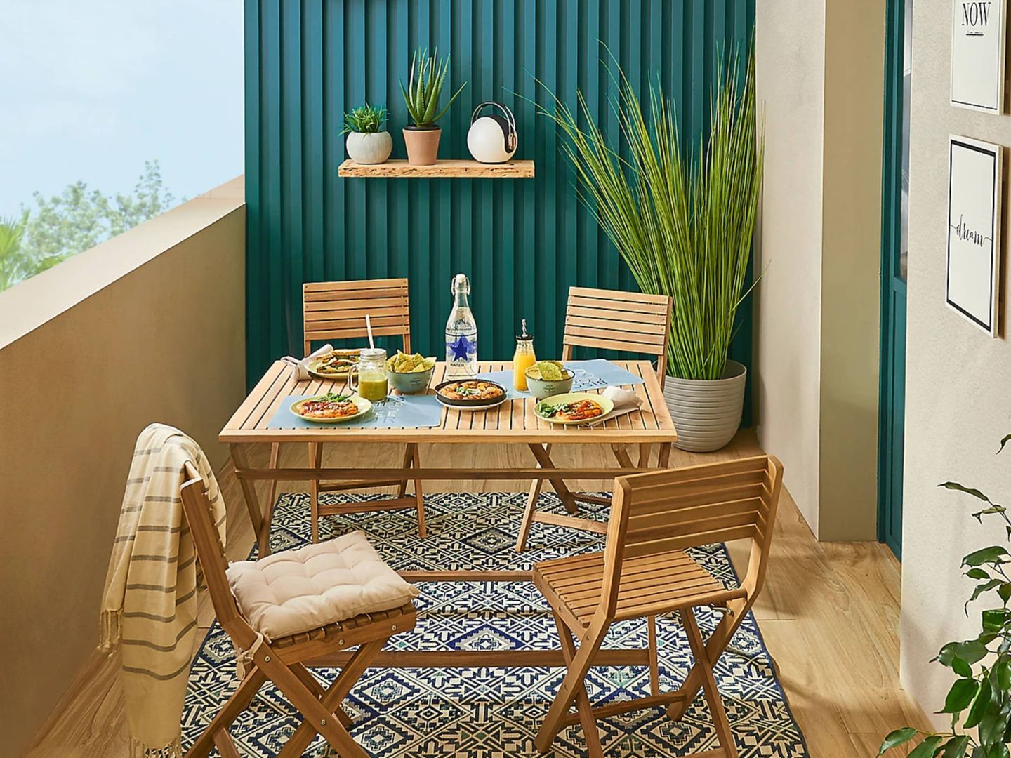 Las mesas de terraza de Leroy Merlin perfectas para el verano