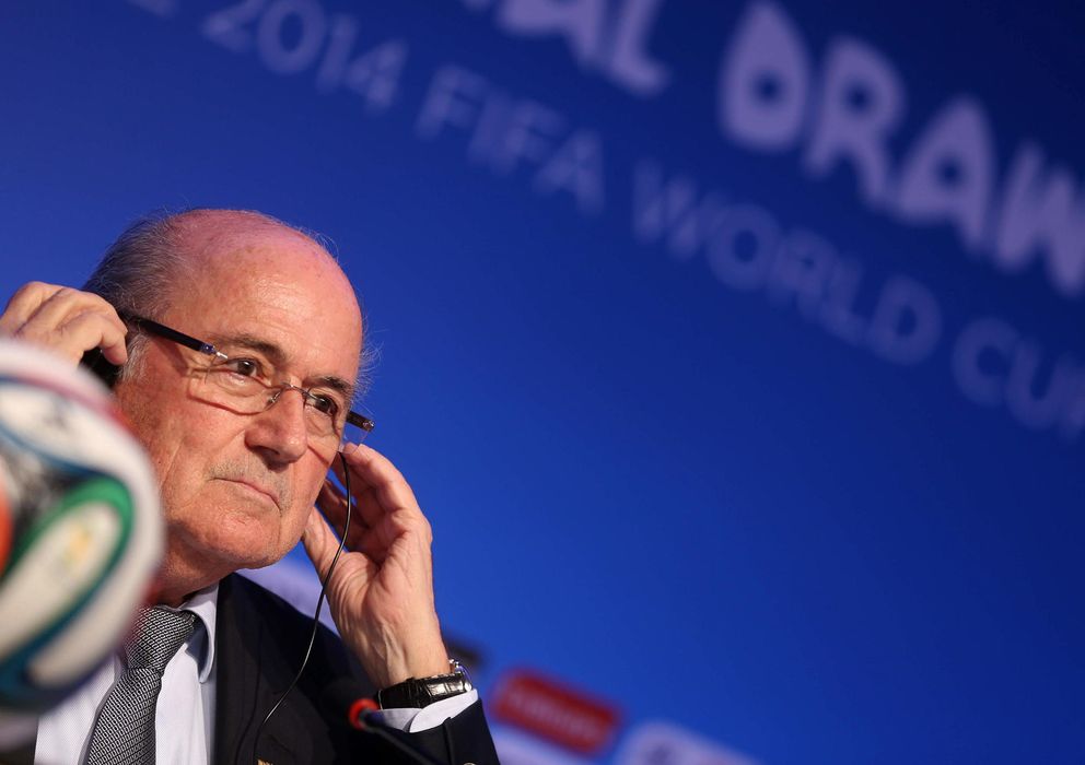 Foto: Joseph Blatter, en rueda de prensa (Efe). 