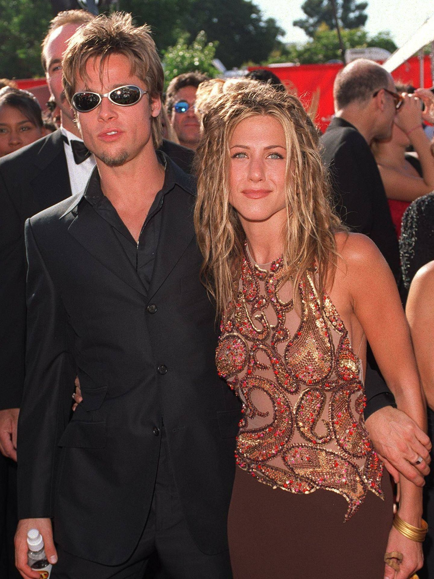 Brad Pitt and Jennifer Aniston at a premiere. (Getty/Dan Callister)