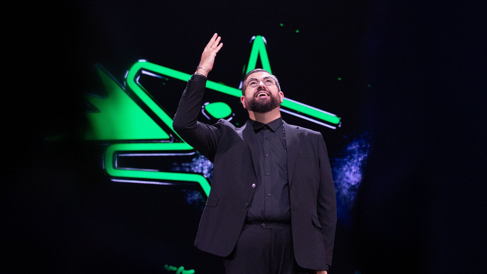 Estoy son hoy los invitados de 'El perro andaluz' de Manu Sánchez en TVE (jueves, 8 de octubre)