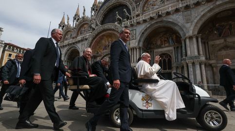 El Papa Francisco visita Venecia y bebés llorando en Japón: el día en fotos