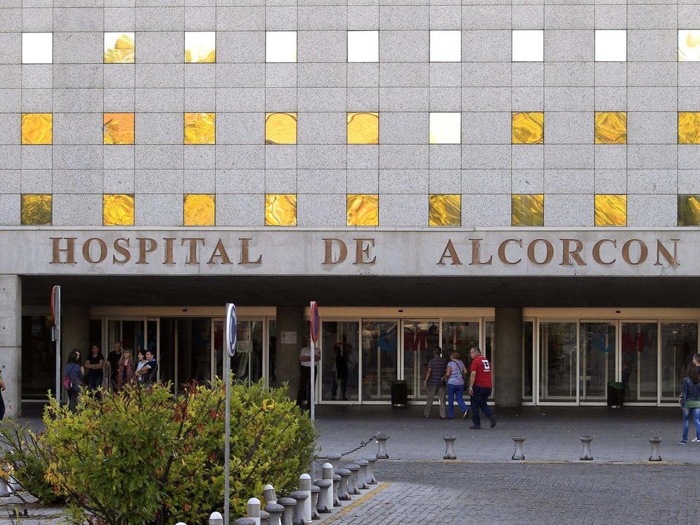 Foto: Fachada del hospital de Alcorcón de Madrid. (EFE)