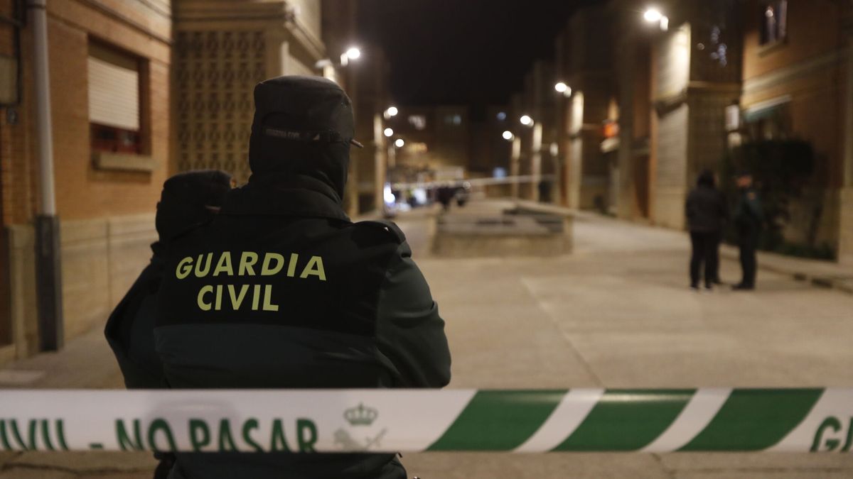 Dos jóvenes detenidos por 15 robos con fuerza en furgonetas en Zaragoza 