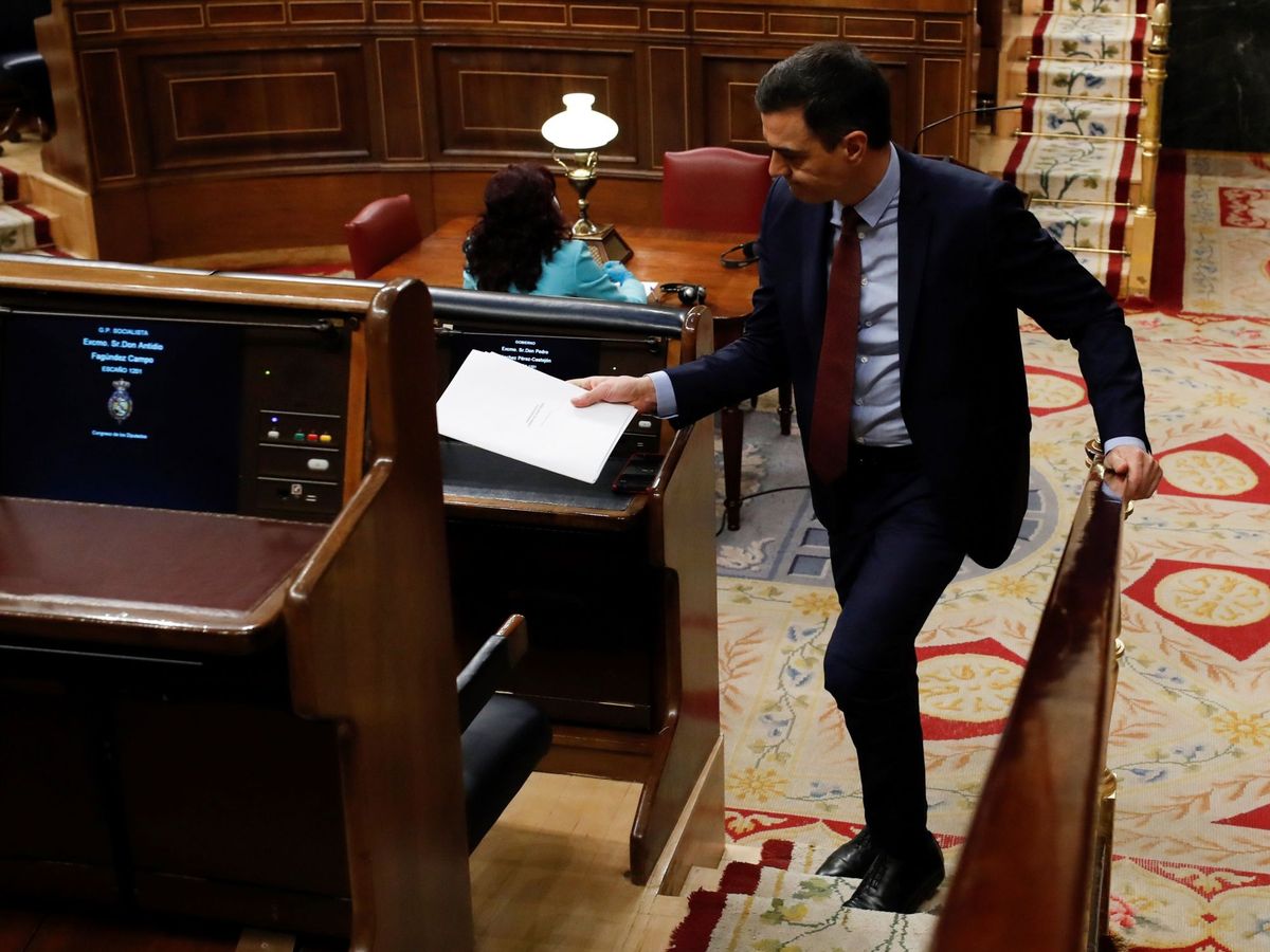 Foto: El presidente del Gobierno, Pedro Sánchez, tras su intervención en el pleno del Congreso este miércoles. (EFE)