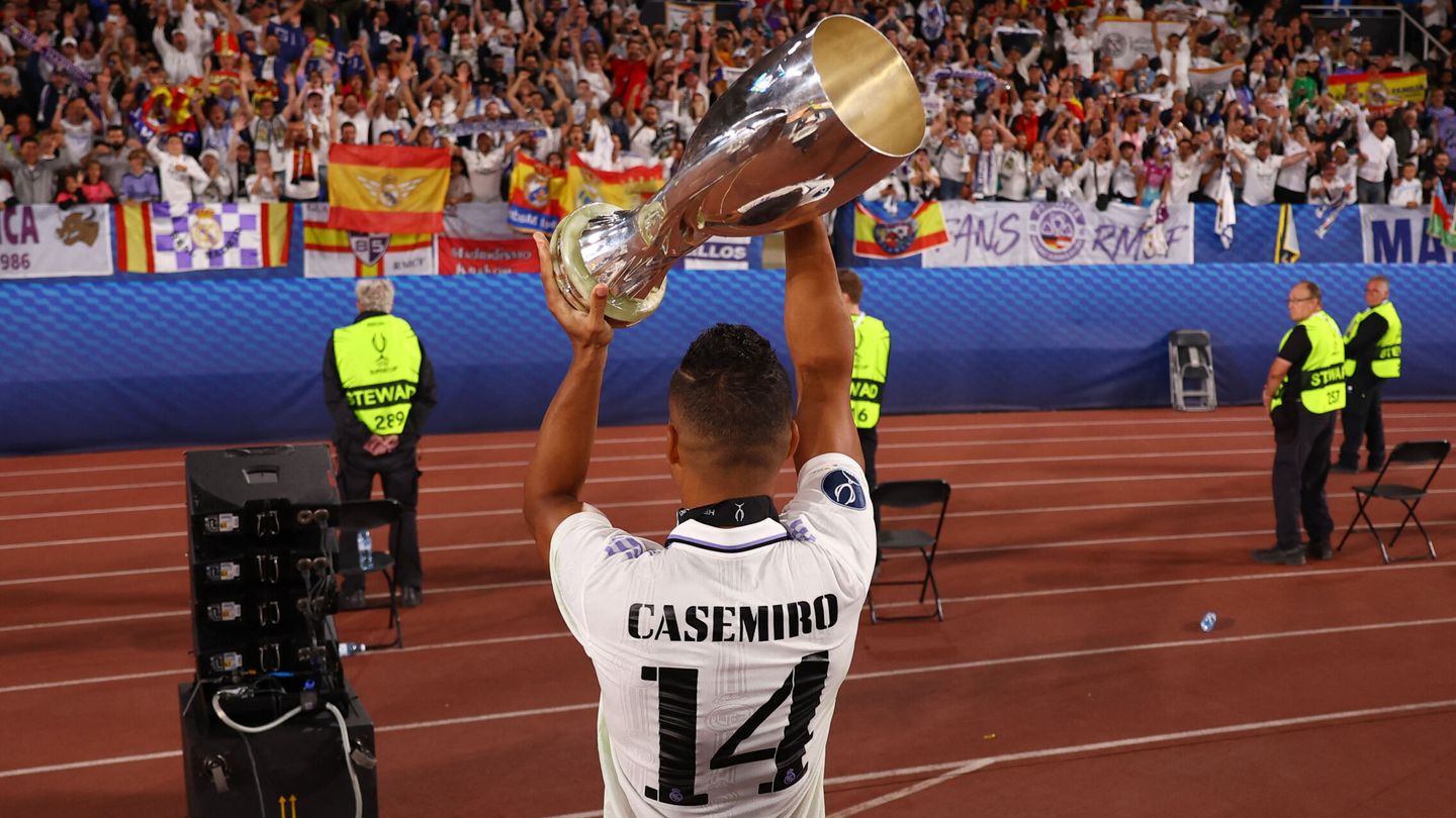 Casemiro, tras conquistar la Supercopa de Europa. (REUTERS/Kai Pfaffenbach)