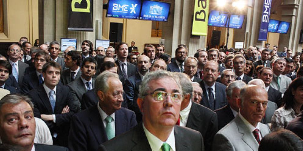 Foto: Bankia no convence a los extranjeros: sólo compran 100 millones de los 3.000 de la OPV