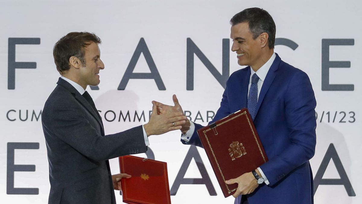 Macron y la "clásica paletada" de que España ocupe el espacio de Italia