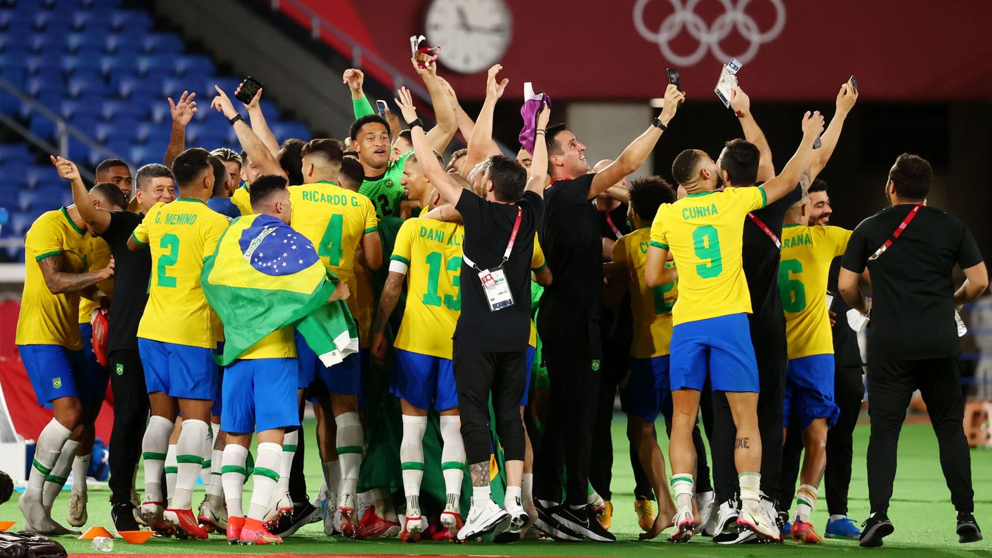 Brasil celebra la victoria. (Reuters)