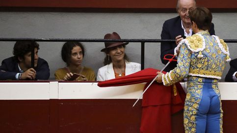 Don Juan Carlos se escapa a los toros con Froilán (sin Marta Gayá)