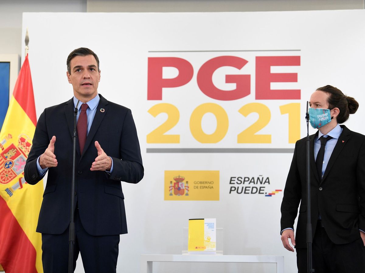 Foto: El presidente del Gobierno, Pedro Sánchez (i), y el vicepresidente segundo, Pablo Iglesias. (EFE)