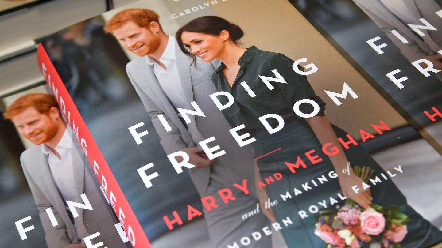 La biografía no oficial pero sí autorizada de Meghan y Harry. (Reuters)