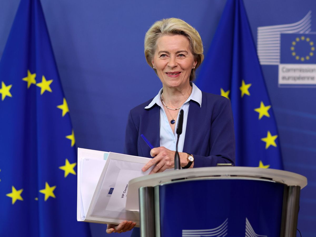 Foto: La presidenta de la Comisión Europea, Ursula von der Leyen. (EFE/Olivier Hoslet)