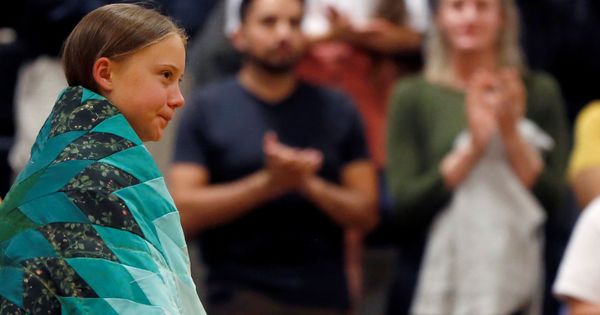 Foto: Greta Thunberg recibe aplausos en una charla en Dakota del Sur. (Reuters)