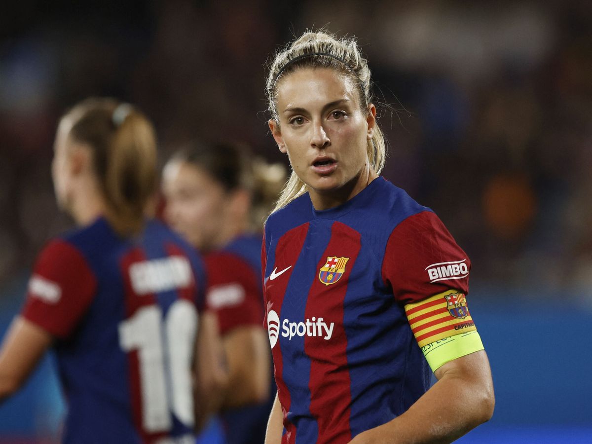 Foto: Alexia Putellas, durante un partido con el Barça. (Reuters/Albert Gea)