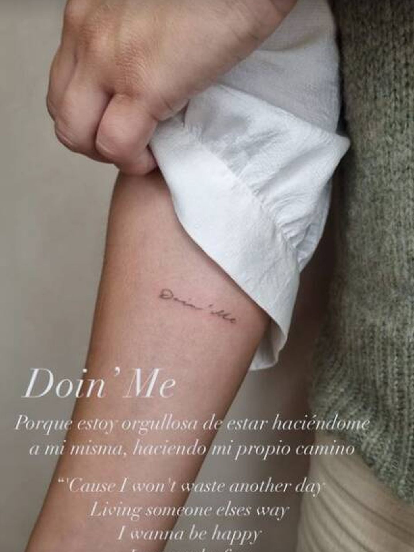 Marta Pombo y su tatuaje. (Instagram @mpombor)