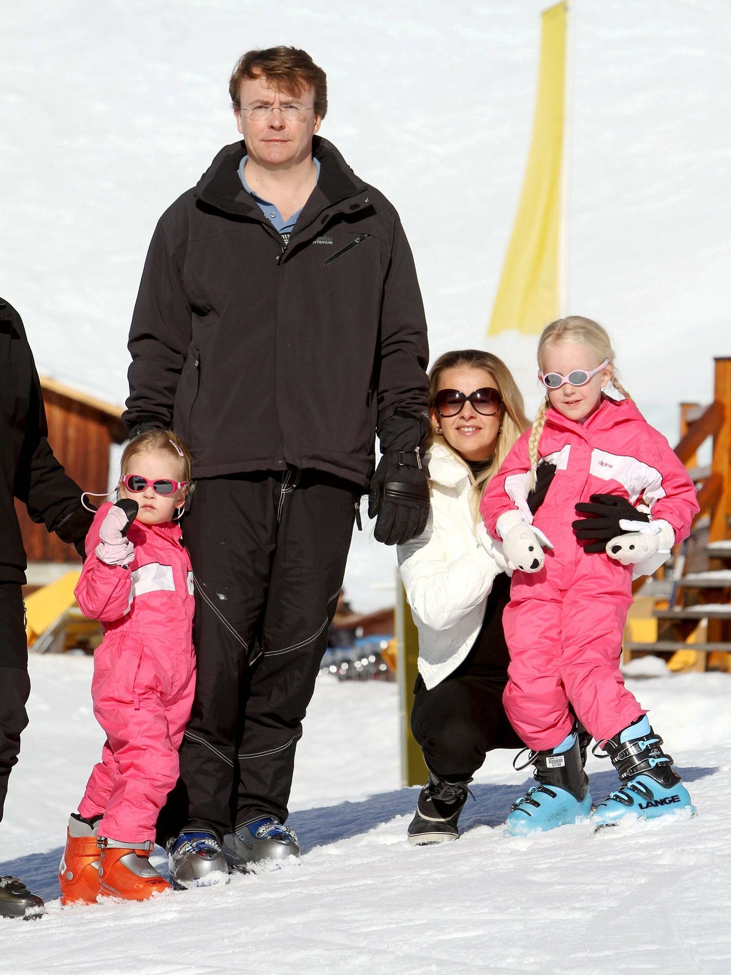 Friso, con Mabel y sus hijas en Lech en 2011. (Cordon Press/Patrick van Katwijk)