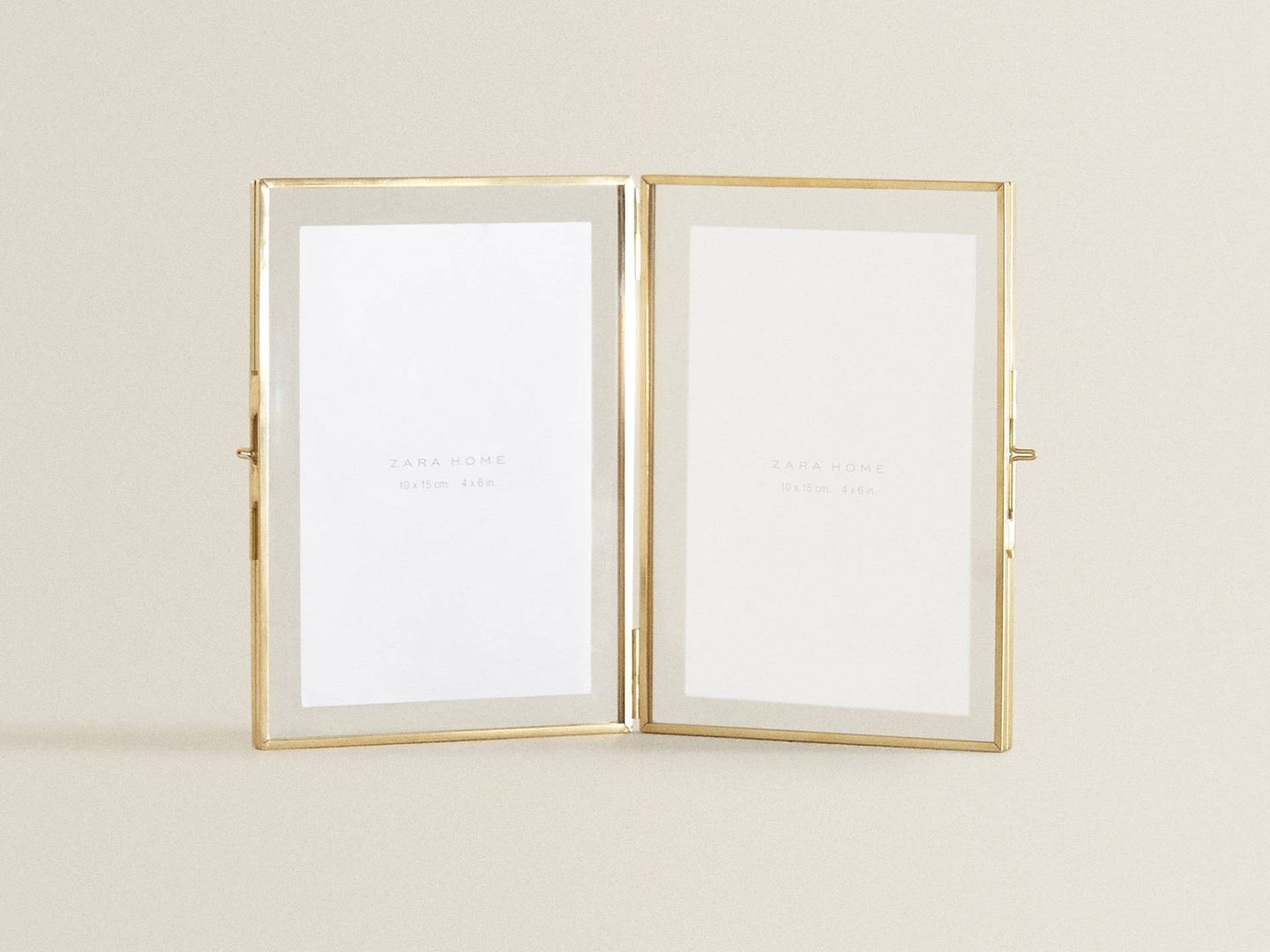 Zara Home tiene este marco dorado, ideal para el Día de la Madre. (Cortesía)