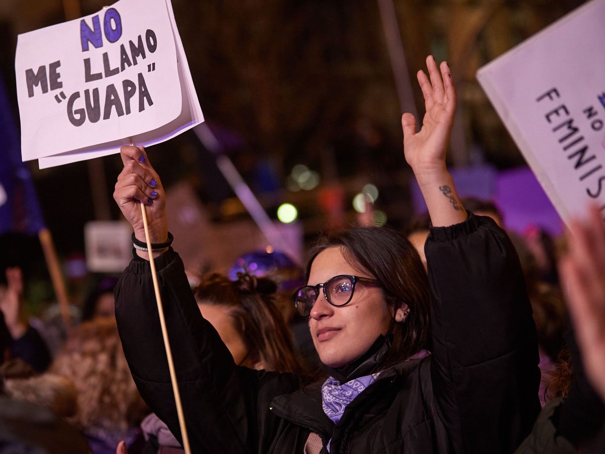 Foto: Manifestación por el Día Internacional de la Mujer en Madrid. (EFE/Miguel Osés)