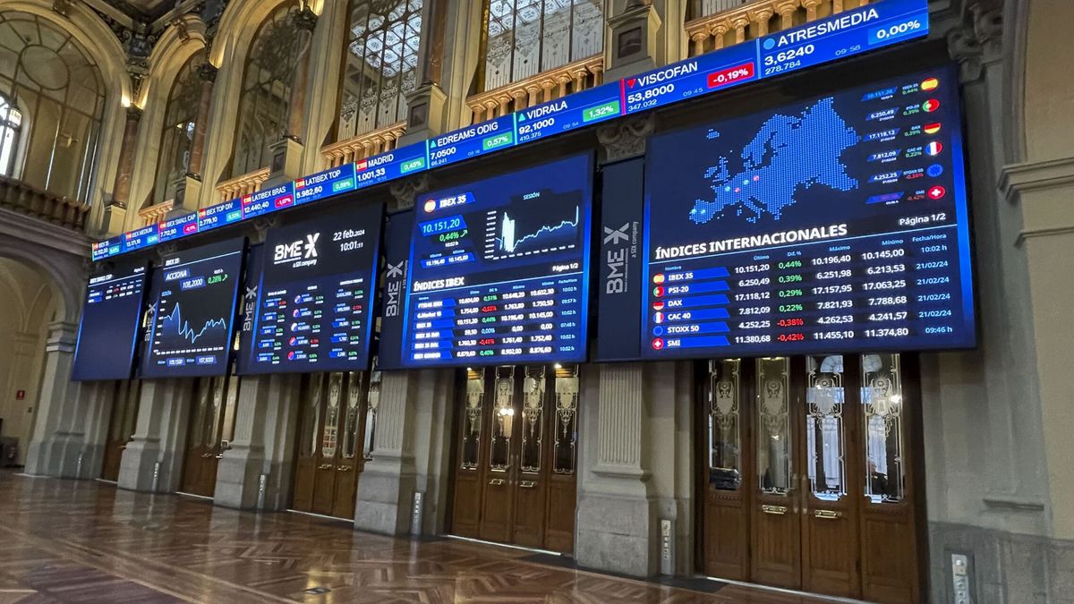 Bolsa e Ibex 35, en directo | Wall Street cierra dividido y el S&P 500 renueva récord histórico