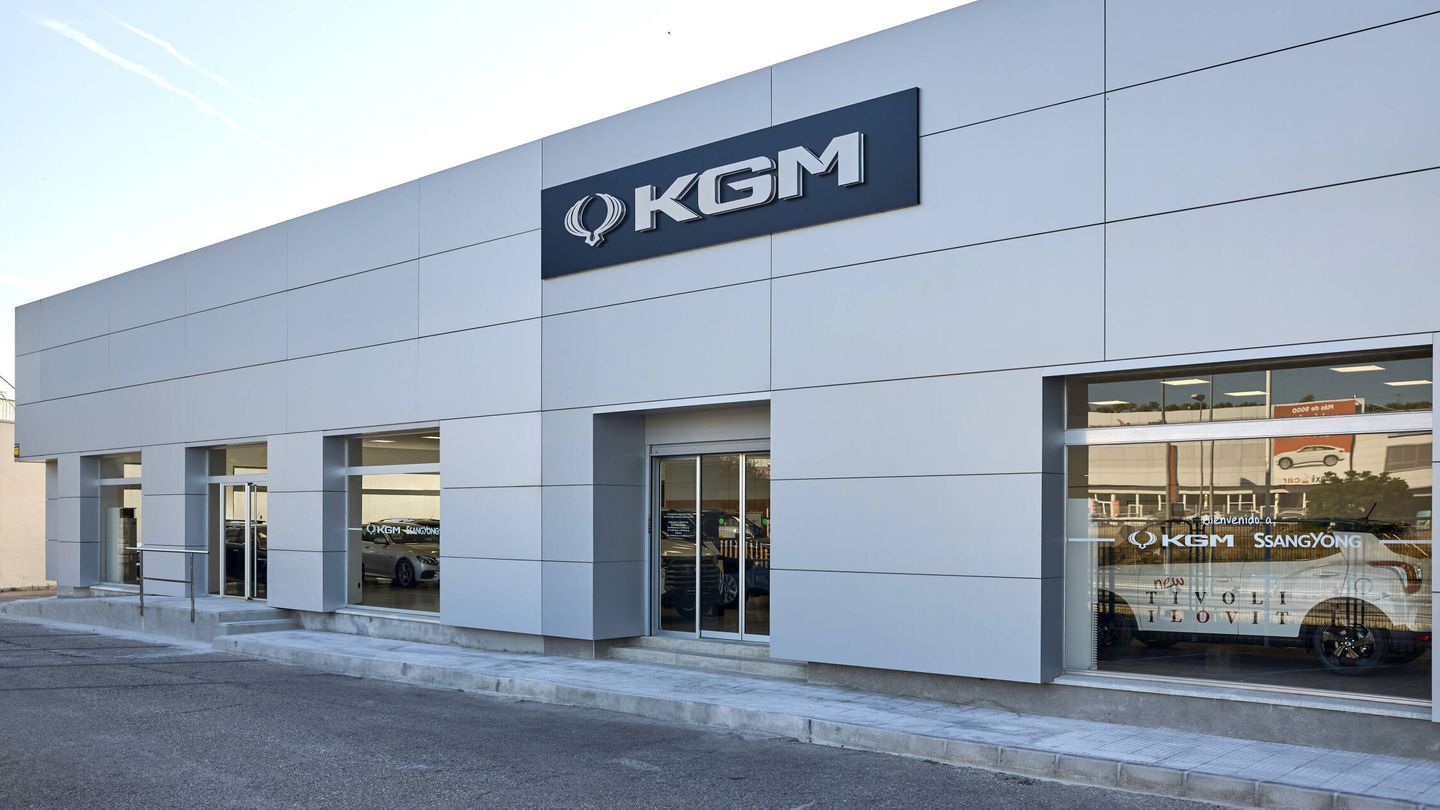Desde el pasado 1 de julio, la red de concesionarios ya luce la nueva identidad de KGM.
