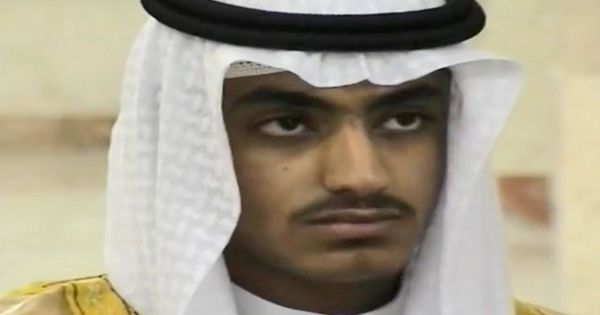 Foto: Foto a un vídeo sin fecha que difundió la CIA, en el que aparece Hamza bin Laden, el hijo del líder de al-Qaeda Osama bin Laden. (EFE)
