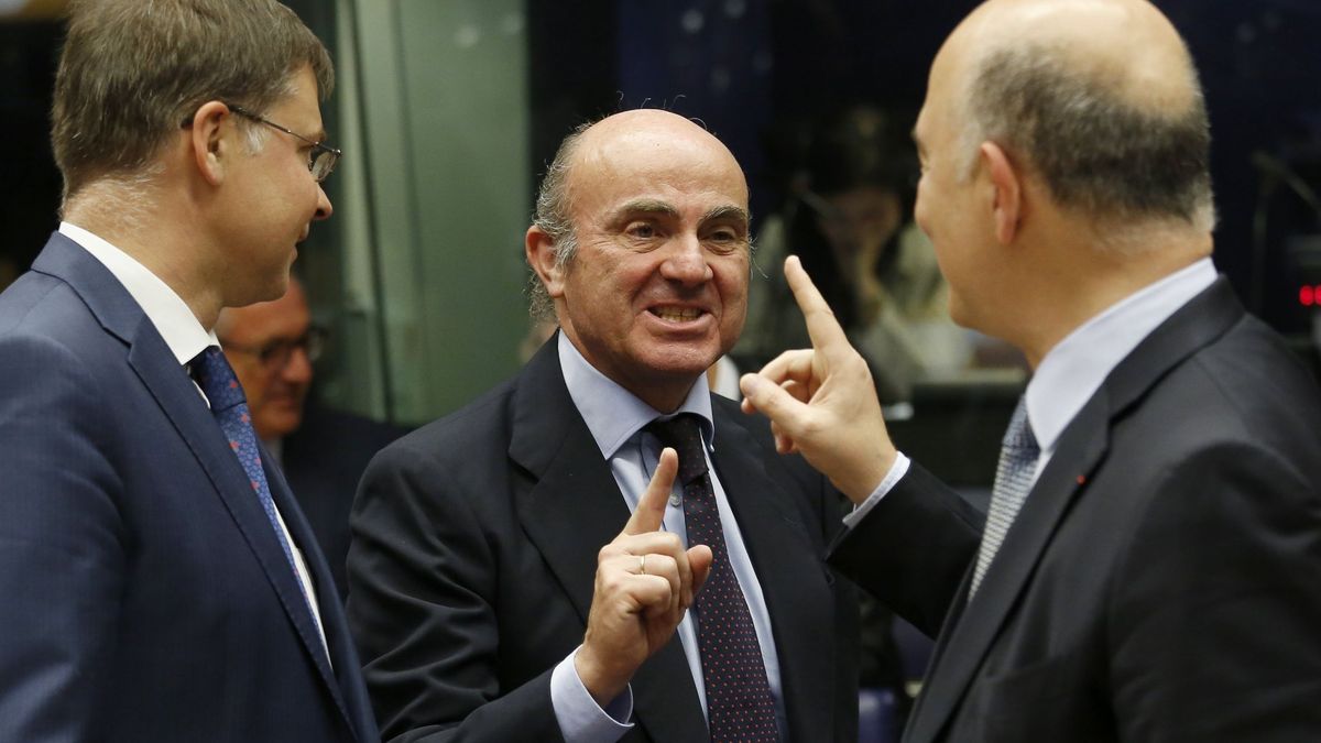 El Eurogrupo prepara "una maleta" con 8.500 millones para Grecia, y el FMI, 2.000 más
