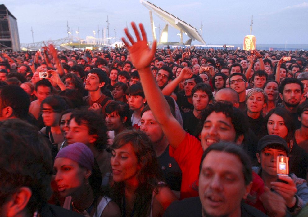 Foto: Concierto de Radiohead en Barcelona en 2008, último año de esplendor de la industria cultural (EFE)