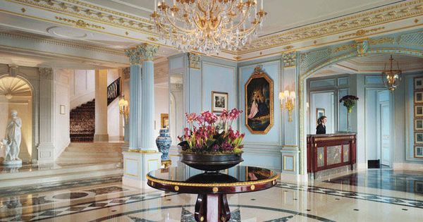 Foto: Interior del aristocrático hotel Four Seasons en Ginebra. (D.R)