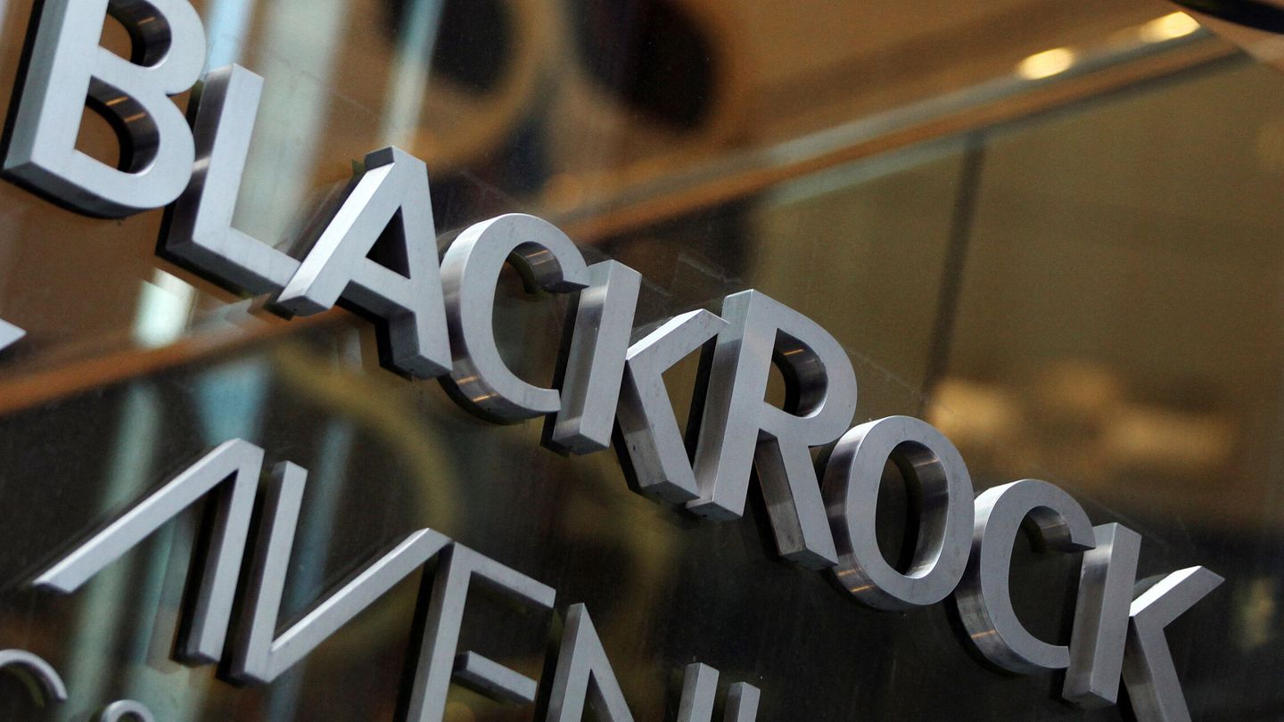 Logo de la sede de BlackRock en Nueva York. (Reuters)